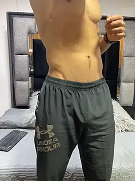 MR_MUSCLE webcam