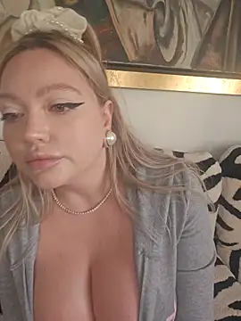 misstitmouseofficial webcam