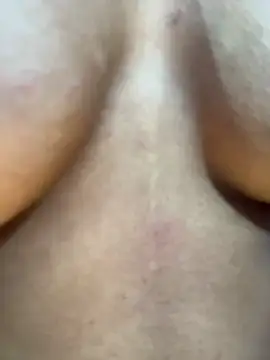 Small_Titss webcam