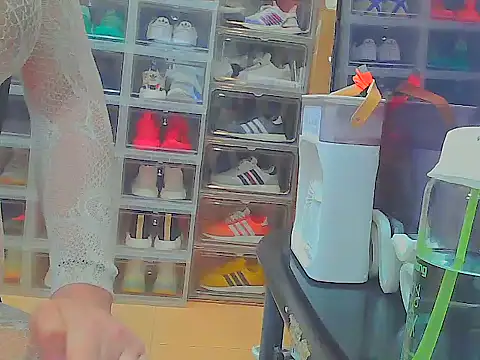 keepmepregnantt - KeepmepregnantT's free webcam - UK Sex Cams