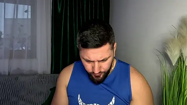 Gold_Alpha_Boy webcam