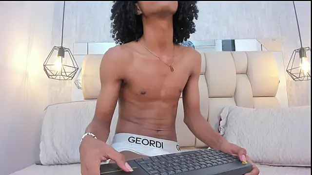 johan_gz_ (M twink) - Oil in dick