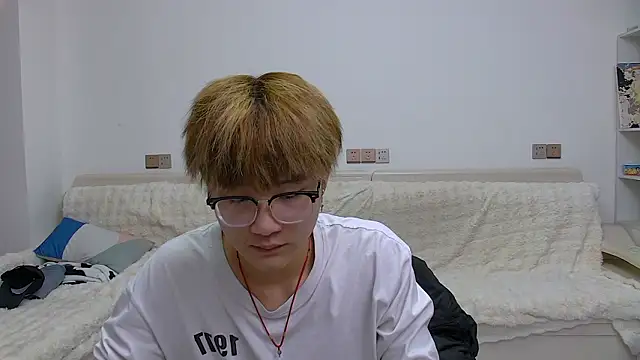 KK-cuteboy webcam