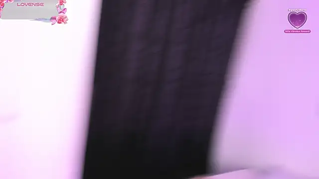 april_jones05 webcam