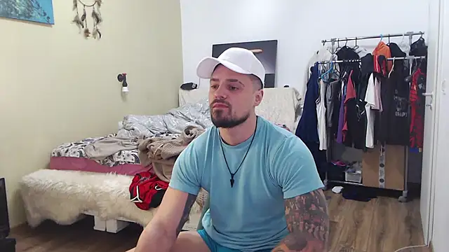 Tiberius_hunk webcam