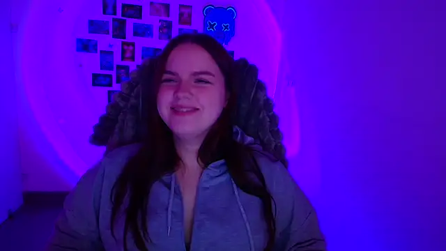 Kitty_Mia_Kitty webcam