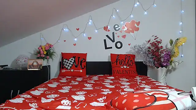 SweetMaddy888 webcam