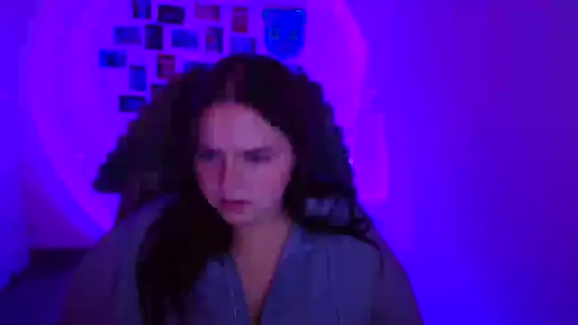 Kitty_Mia_Kitty webcam