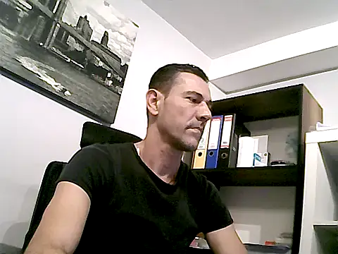 mastercharisma35 webcam