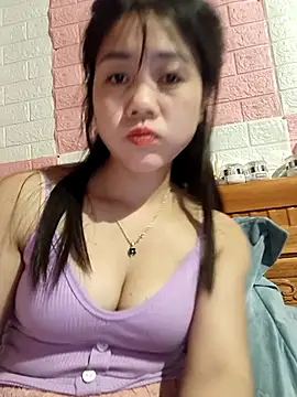 Ngocmai_lazdy webcam