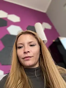 AnastasiaAniess webcam