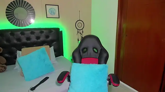 LolaVillalobos webcam