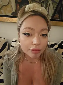 misstitmouseofficial webcam