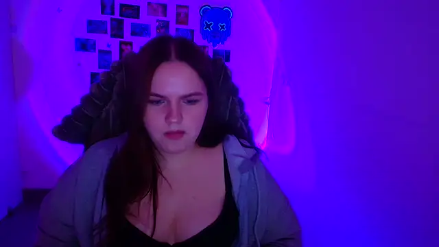 Kitty_Mia_Kitty webcam