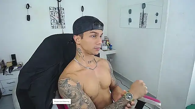 Leonard_Price webcam