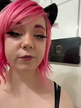 Angel-Lewd-Cake webcam