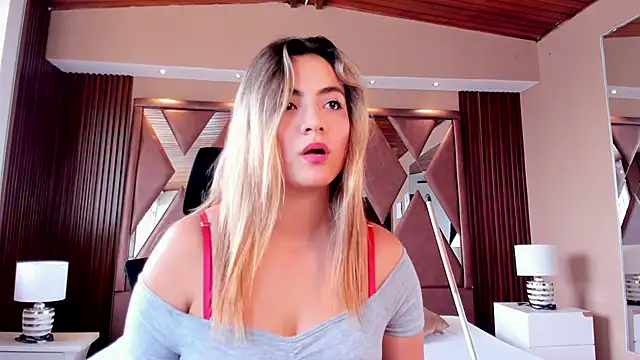 IsabellaaJoness webcam