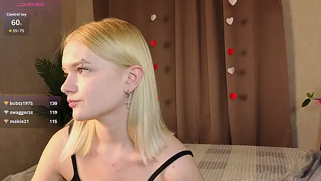 Carrie_Foster webcam