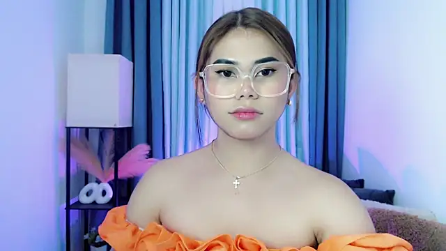 PrettyBlythes_TS webcam