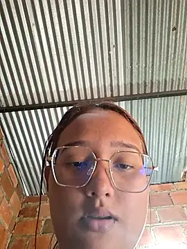 young_dairy01 webcam