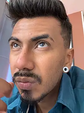 Latinmoster_boss webcam