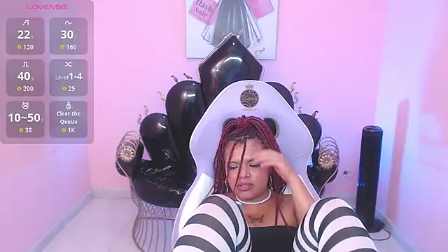 Choloeadams_xxx webcam