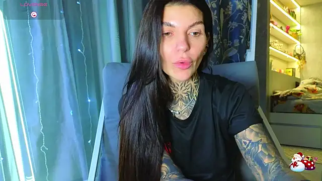 tattooedBabyy webcam