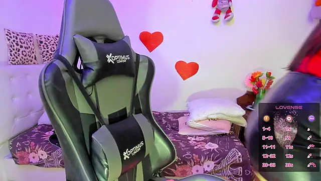 esmeralda_milf webcam