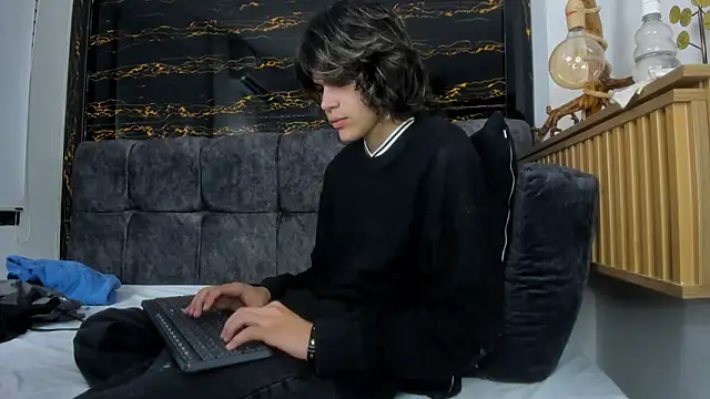 Diamond_twink webcam