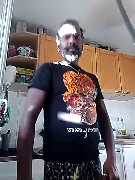 frenchblackc31 webcam