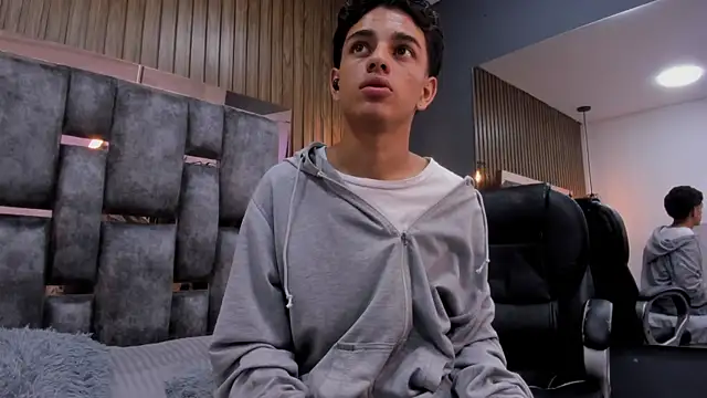 owen__johnson webcam