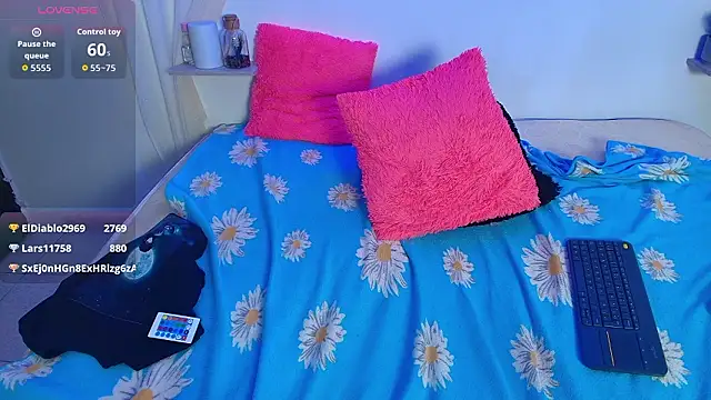 Trixie_little webcam