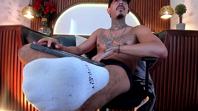 Donovan_Desmond webcam