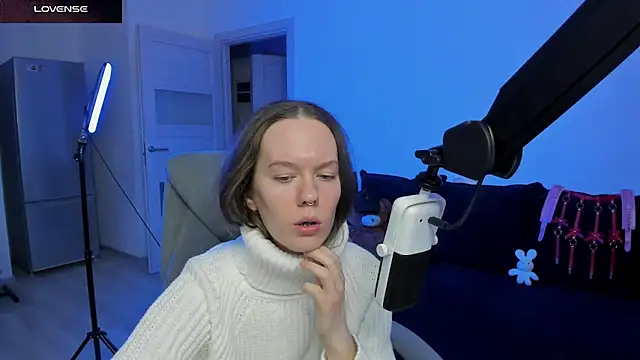 Goddess_of_Fertility webcam