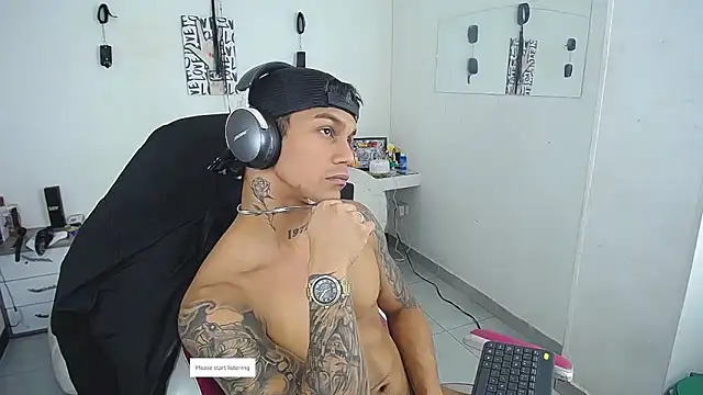 Leonard_Price webcam