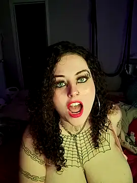 SpiderRose444 webcam