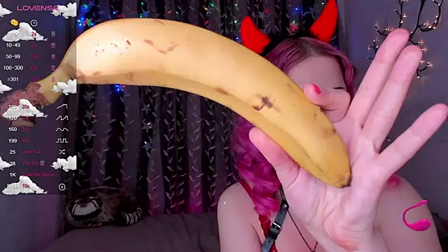 space_cowgirl webcam