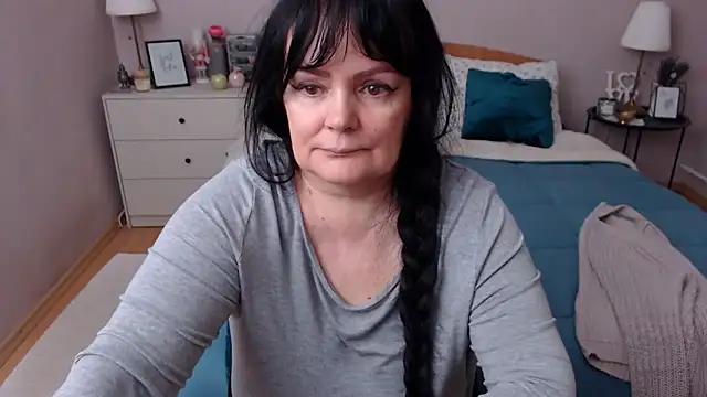 LeveMe2Nightt webcam