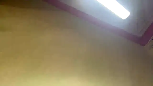 missevelynglow - MissEvelynGlow's free webcam - UK Sex Cams