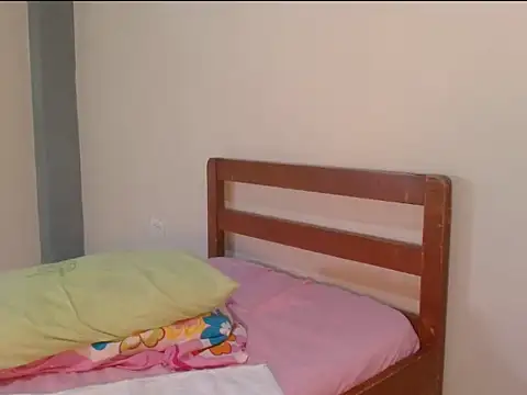 cruellasaludable webcam