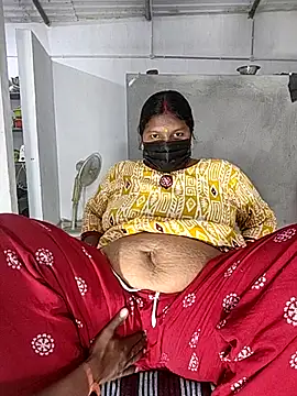 Desicouple1706 webcam