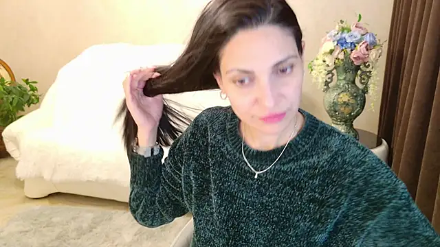 LovelyBeatrice webcam