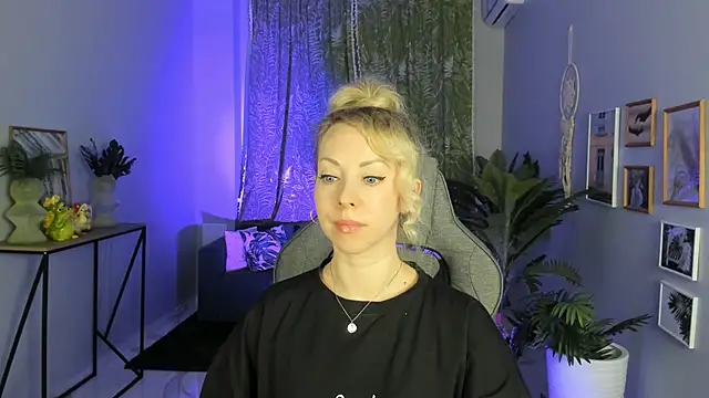 lylithskye - LylithSkye's free webcam - UK Sex Cams