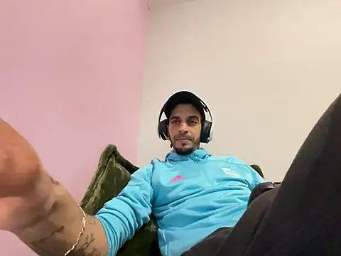 Live sex cam of Rebeu313