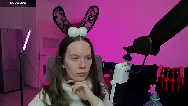 Goddess_of_Fertility webcam