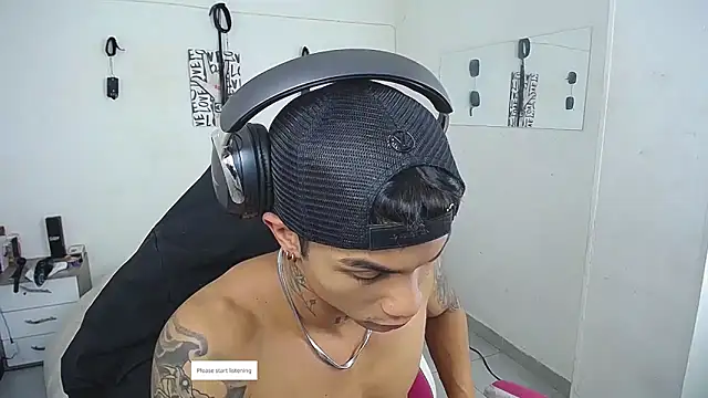 Leonard_Price webcam