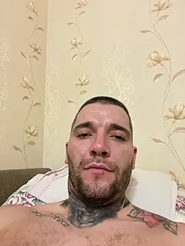 BadBoy_92 webcam
