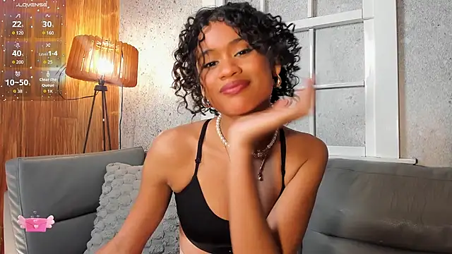 Aprillbrunette webcam