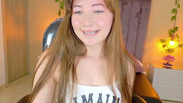 Dahlia_Rousse webcam