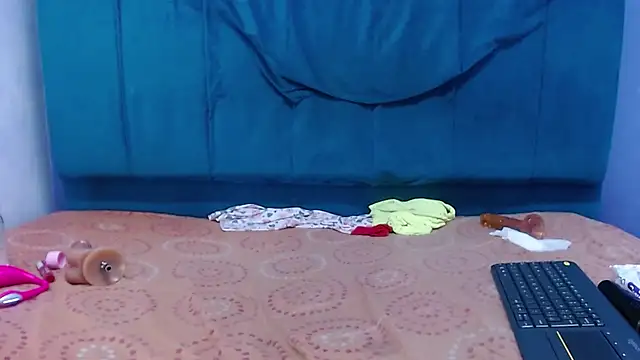 andrea_lopeez webcam